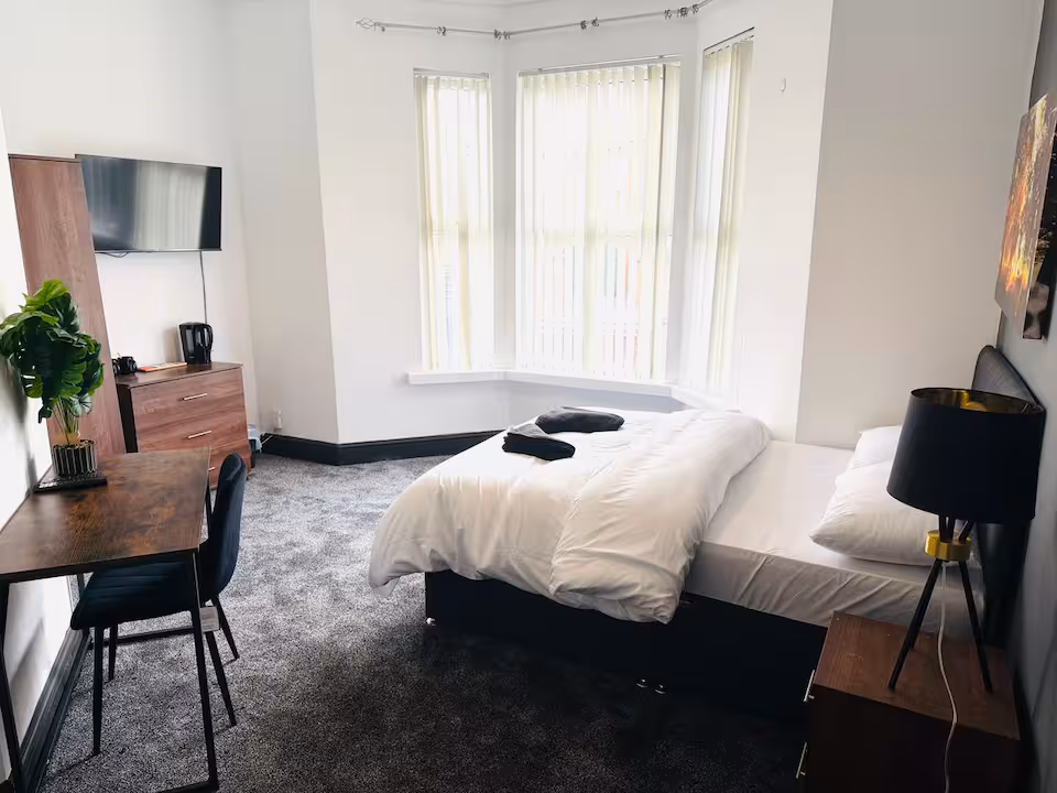 Residency Rooms in Liverpool – New Brighton